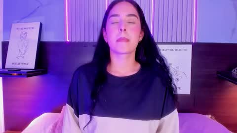 emily_as_ online show from March 21, 11:21 pm