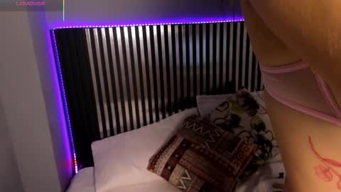              online show from October 14, 8:11 pm