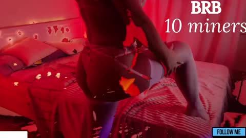EMILY online show from December 5, 2:31 am