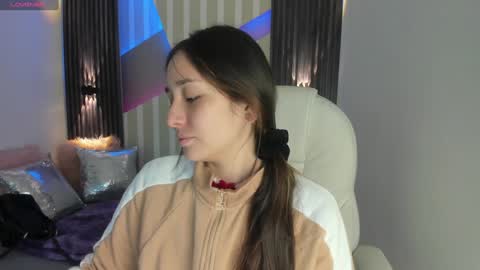 Emily online show from December 31, 10:04 am