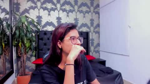 Emily online show from May 3, 5:05 pm