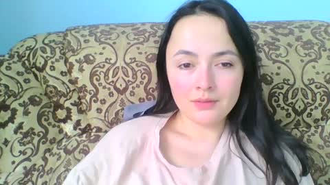 emily_morning_dew online show from January 12, 7:21 am