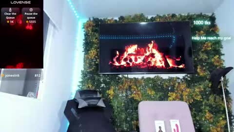 emily_palmeer online show from May 24, 10:36 am