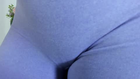 Emily online show from October 16, 7:38 pm