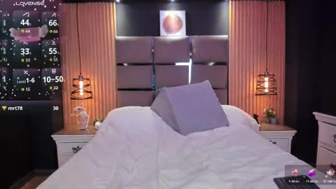 Emily online show from October 8, 7:51 pm