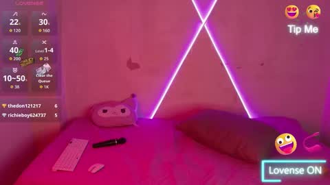 emily_rose02 online show from September 27, 9:55 pm