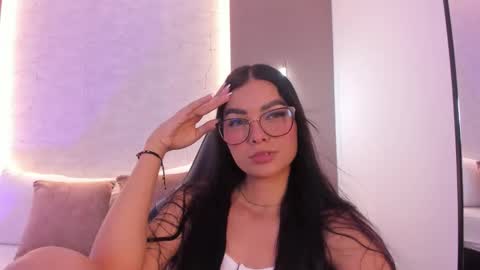 emily_tolson online show from March 2, 7:20 pm