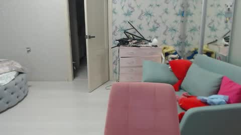 Emily online show from May 11, 7:00 pm