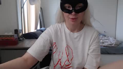 Snapshot of emily_york18 chatting on September 12, 5:20 pm Emily online show from September 12, 5:20 pm