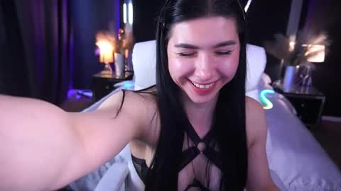 Emy online show from October 11, 8:30 am