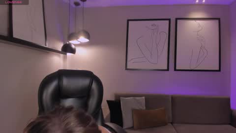 Emily Carter online show from May 22, 11:19 am