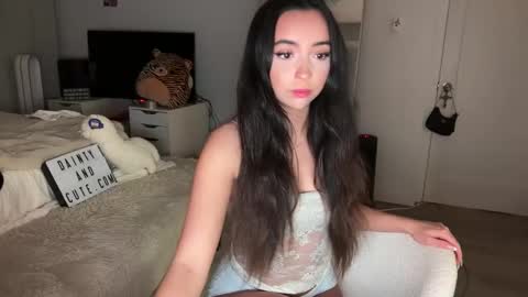 emilyfawn online show from March 6, 5:13 am