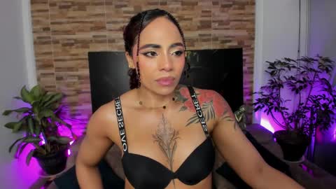 emily online show from May 15, 11:51 pm