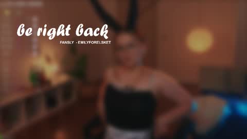 Emily  online show from November 24, 3:25 pm