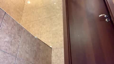 emilygibbes online show from January 9, 11:36 am