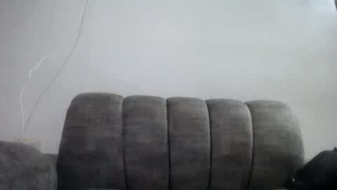 Emilyhines online show from May 16, 12:35 am