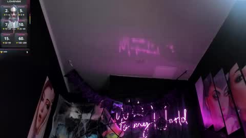 Emily Jhonson online show from October 24, 5:42 pm