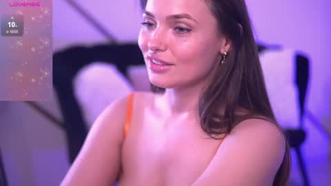 Emily online show from May 14, 12:11 pm