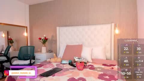 My IG - EmilyParker   online show from May 25, 8:30 pm