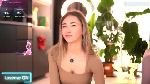 Emily online show from December 18, 11:15 am