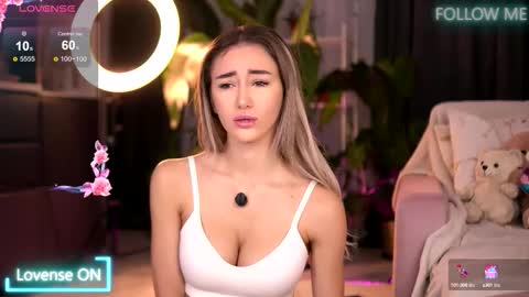 Emily online show from October 8, 4:28 am