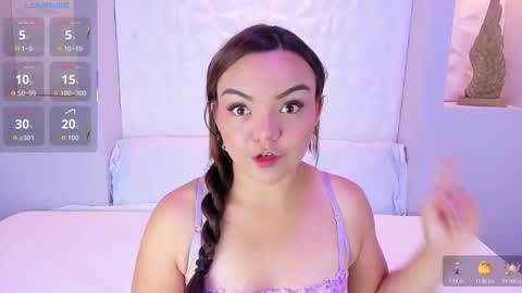 EMILY online show from November 4, 7:19 pm