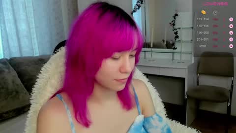 Betty online show from May 13, 1:33 am