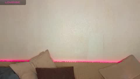 Emily wish-list  online show from November 11, 5:47 am