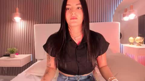 Snapshot of emilyvahos chatting on September 20, 2:48 pm EMILY online show from September 20, 2:48 pm