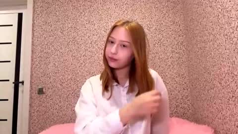 Amelia online show from October 5, 8:08 am