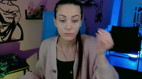 Snapshot of emilywiled chatting on September 27, 8:54 am Emily online show from September 27, 8:54 am