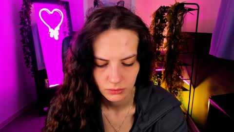Snapshot of emilywiled chatting on January 29, 5:40 am Emily online show from January 29, 5:40 am