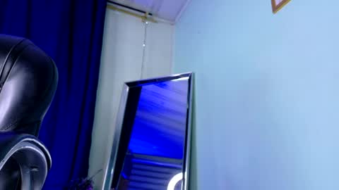 Emily  online show from May 20, 1:57 am