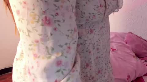 emilyy_collinss online show from September 24, 5:56 pm