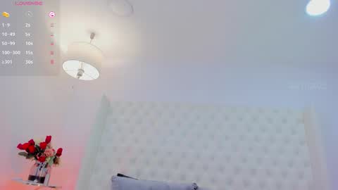 Emily online show from November 28, 3:26 pm