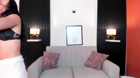 emilyy_kim online show from October 4, 1:22 am