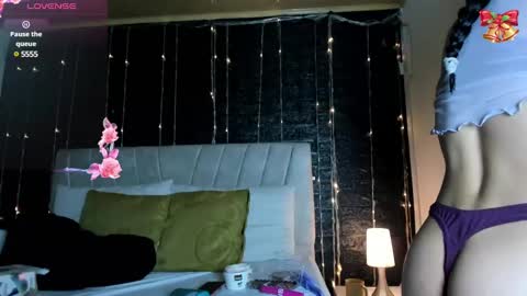 emilyy_sexy01 online show from December 12, 2:37 am