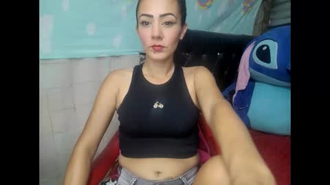 L i a    time online 7am - 1pm Gtm-5  online show from November 26, 11:17 pm