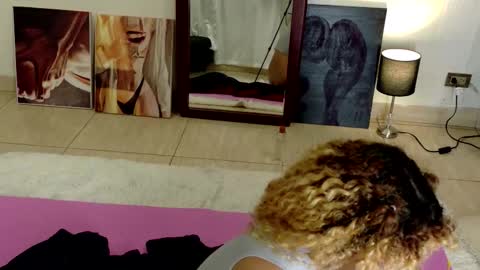 Eimy online show from November 17, 12:33 am