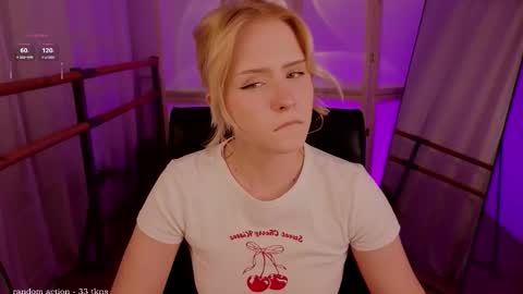 Molly online show from March 29, 5:12 pm