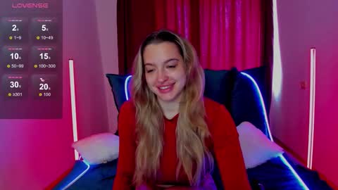 Snapshot of emma__rosss chatting on September 9, 2:55 am emma__rosss online show from September 9, 2:55 am