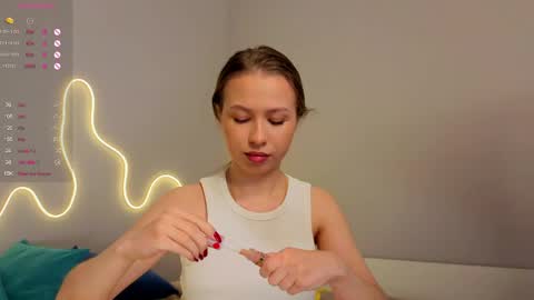 Emma online show from May 16, 2:03 am