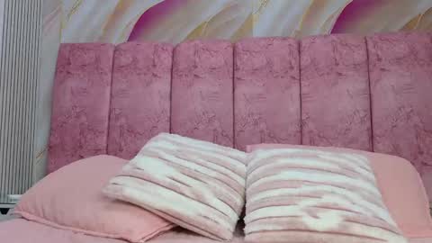 Emma online show from May 21, 3:04 am