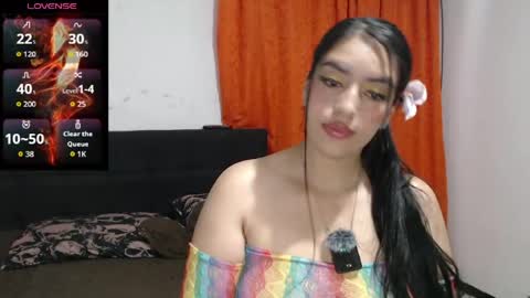 emma_grace_ online show from May 18, 9:48 am
