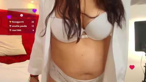 Emma 3 online show from April 25, 1:03 pm