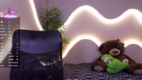 Emma online show from January 8, 4:49 am