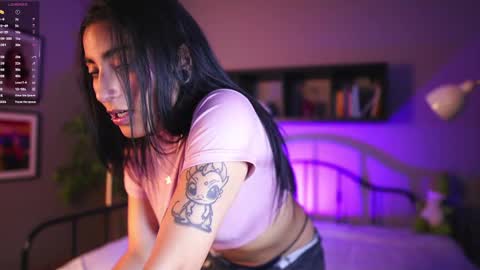 Emma online show from May 23, 9:46 pm