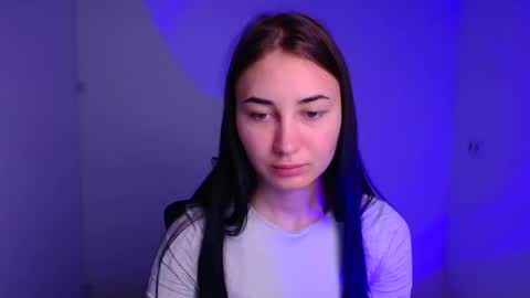 Emma online show from December 13, 7:04 am