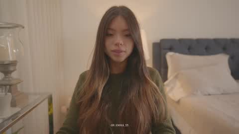 emma_lu1 online show from October 16, 3:14 pm