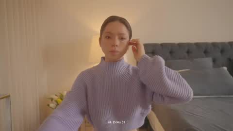 emma_lu1 online show from May 21, 4:16 pm